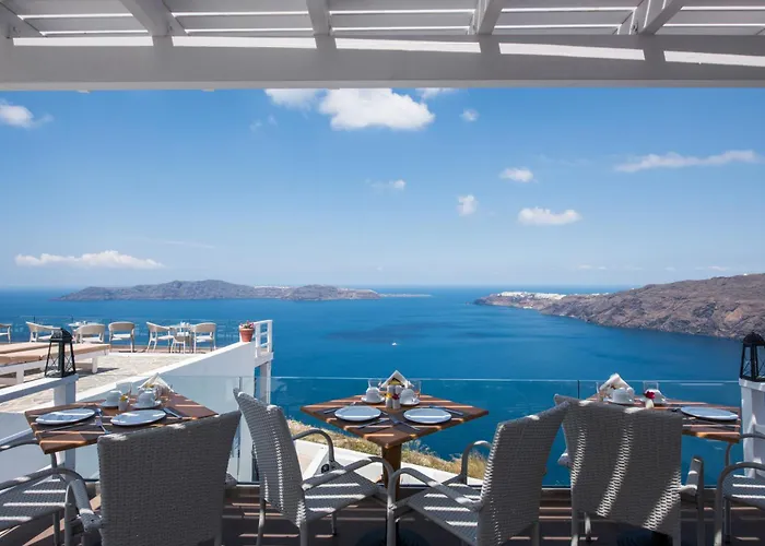 Gizis Cliffside Hotel