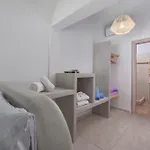 Gizis Cliffside Hotel