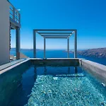Gizis Cliffside Hotel