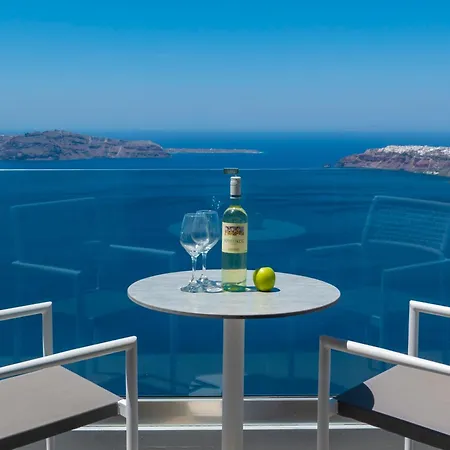 Gizis Cliffside Imerovigli (Santorini)