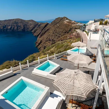 Gizis Cliffside
