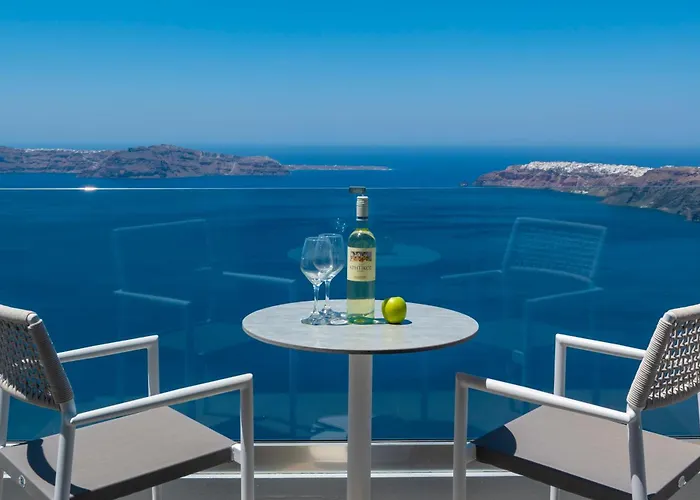 Gizis Cliffside Imerovigli (Santorini)