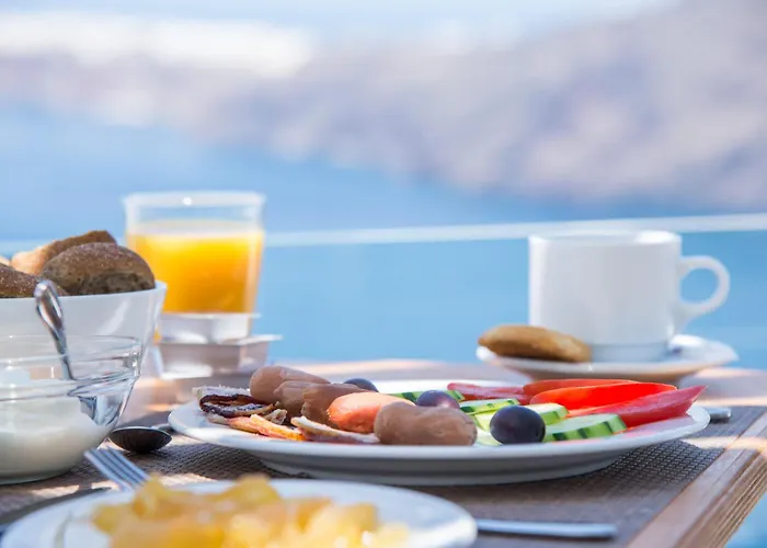 Gizis Cliffside Imerovigli (Santorini)